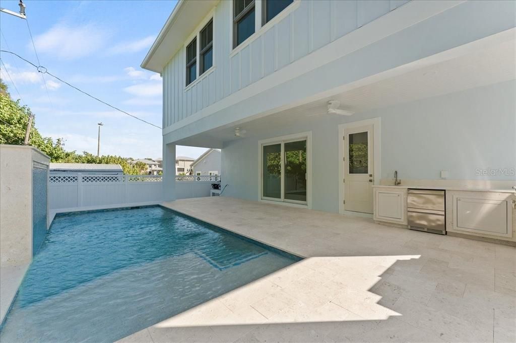 En Venta: $4,499,999 (5 camas, 4 baños, 3063 Pies cuadrados)