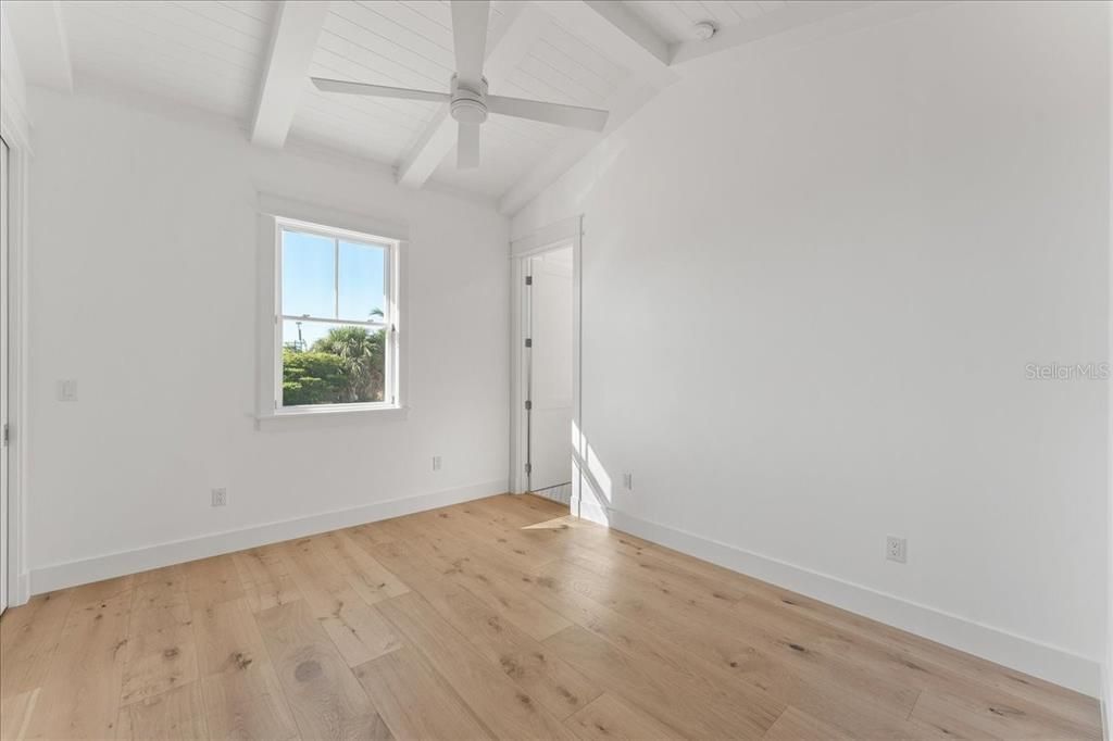 En Venta: $4,499,999 (5 camas, 4 baños, 3063 Pies cuadrados)