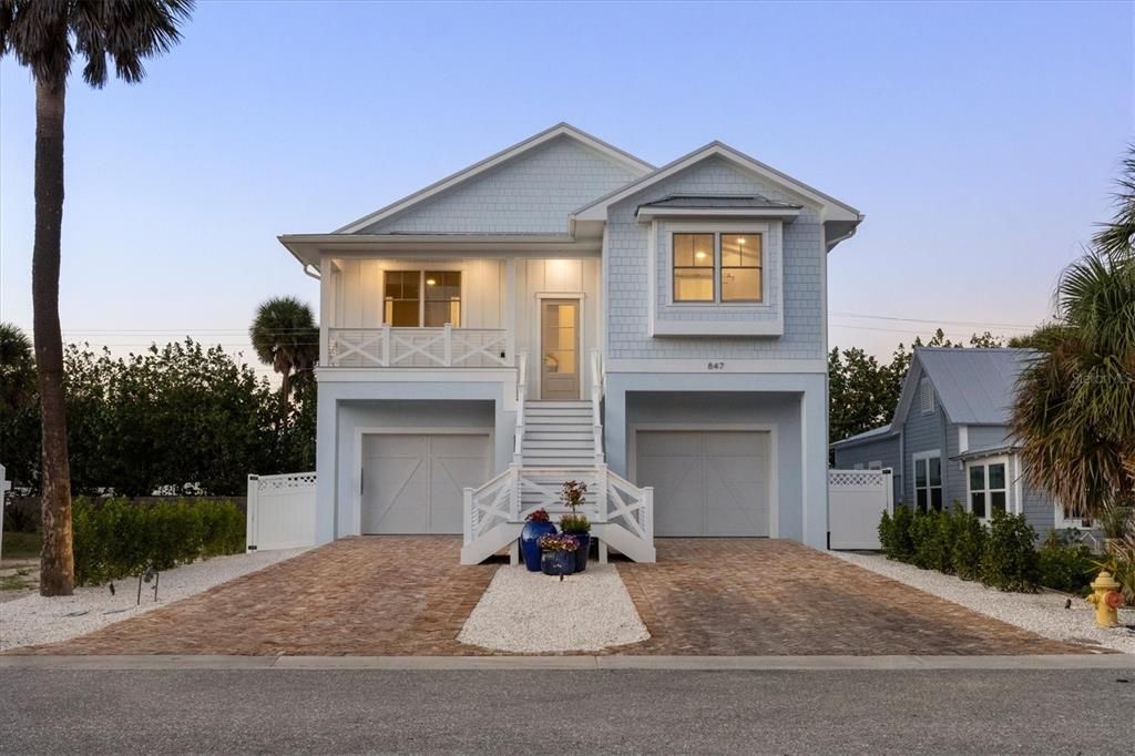 En Venta: $4,499,999 (5 camas, 4 baños, 3063 Pies cuadrados)