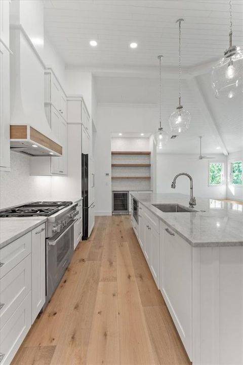 En Venta: $4,499,999 (5 camas, 4 baños, 3063 Pies cuadrados)