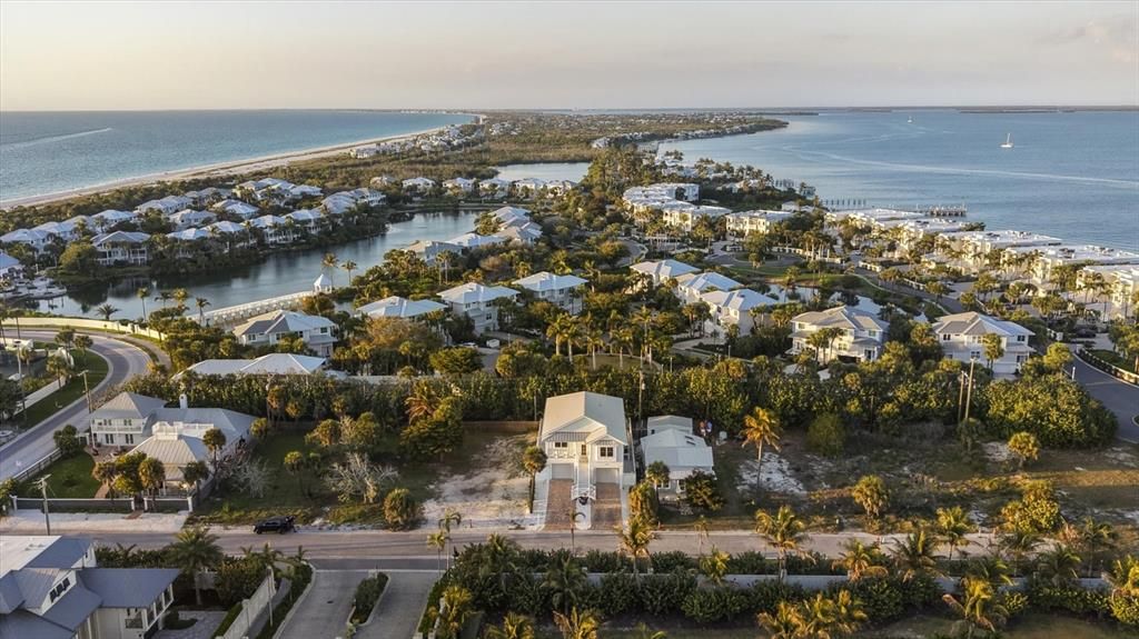 En Venta: $4,499,999 (5 camas, 4 baños, 3063 Pies cuadrados)