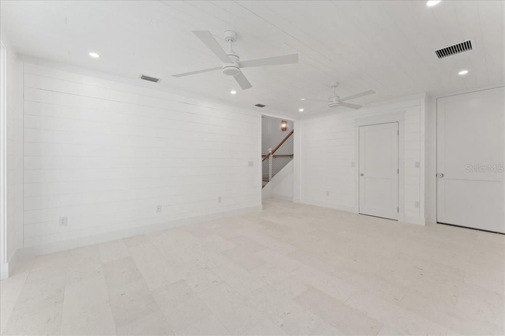 En Venta: $4,499,999 (5 camas, 4 baños, 3063 Pies cuadrados)