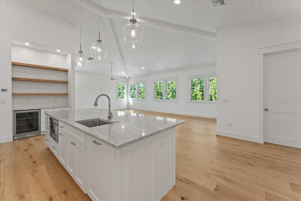 En Venta: $4,499,999 (5 camas, 4 baños, 3063 Pies cuadrados)