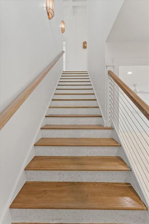 En Venta: $4,499,999 (5 camas, 4 baños, 3063 Pies cuadrados)