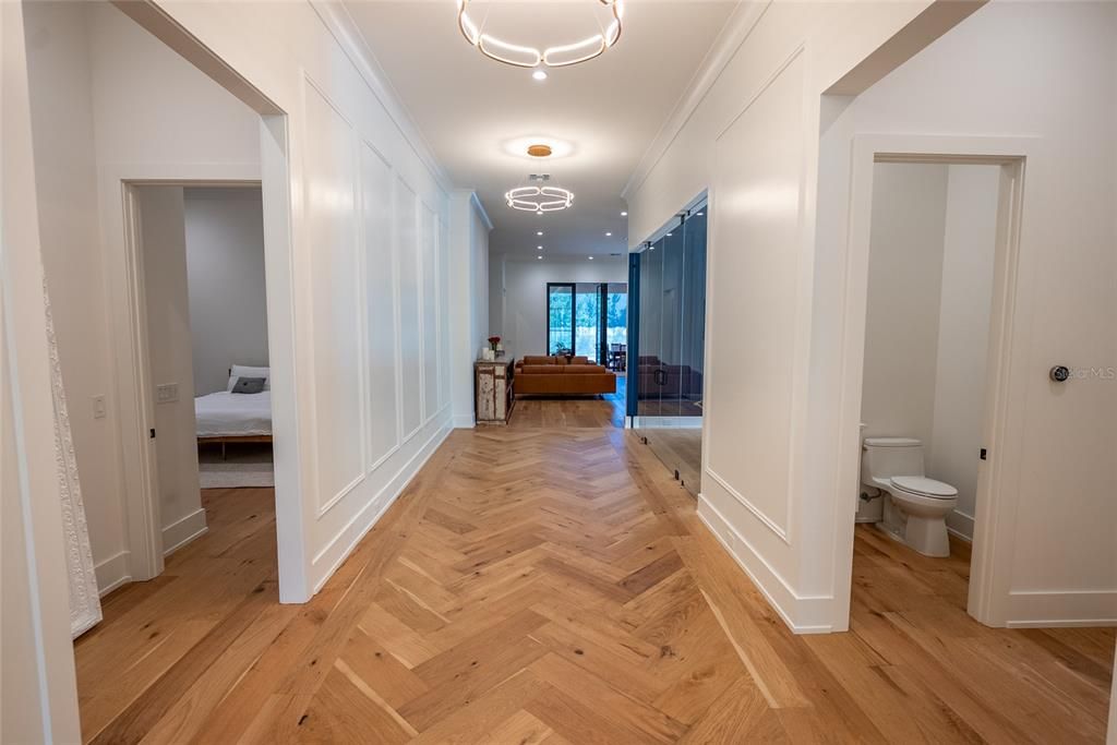 На продажу: $3,075,000 (5 спален, 5 ванн, 4389 Квадратных фут)