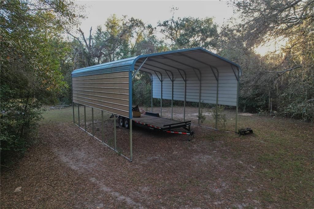 Activo con contrato: $849,900 (3 camas, 2 baños, 2450 Pies cuadrados)