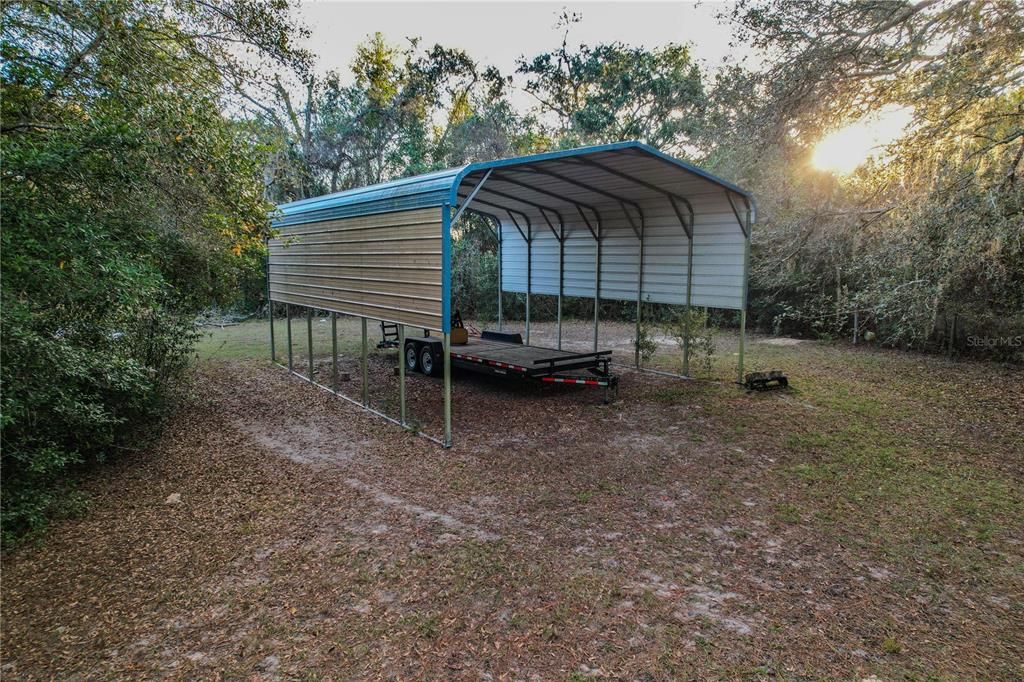 Activo con contrato: $849,900 (3 camas, 2 baños, 2450 Pies cuadrados)