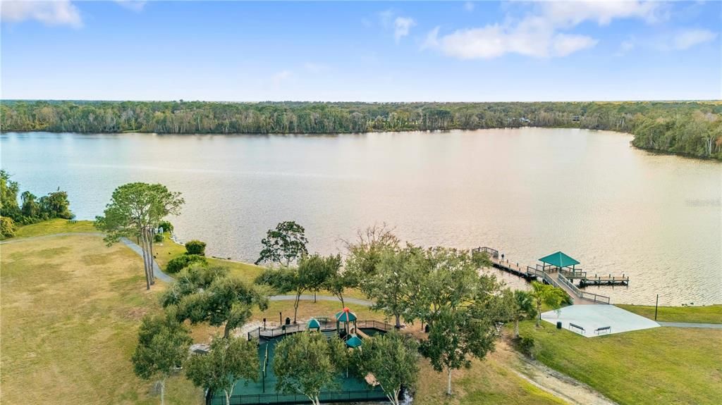 Activo con contrato: $699,000 (4 camas, 5 baños, 3461 Pies cuadrados)