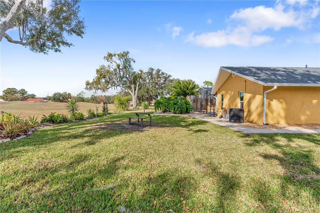 Activo con contrato: $699,000 (4 camas, 5 baños, 3461 Pies cuadrados)