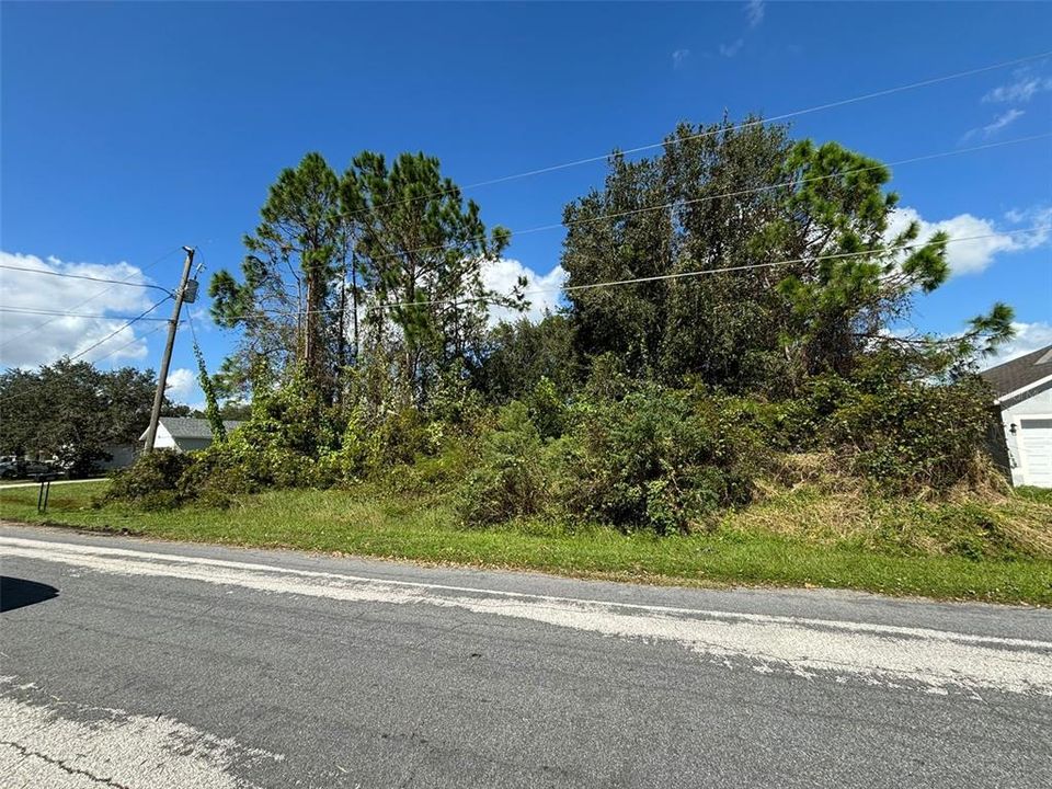 En Venta: $90,000 (0.18 acres)
