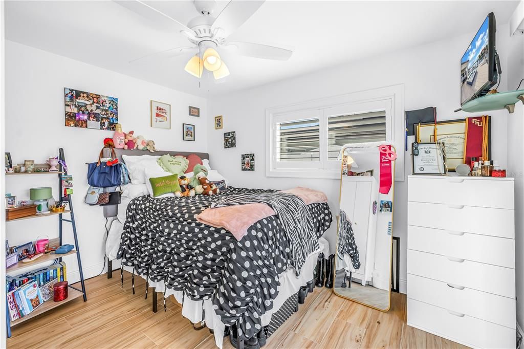 Active With Contract: $2,649,000 (4 beds, 2 baths, 2528 Square Feet)