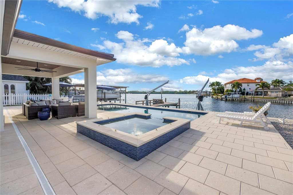 Active With Contract: $2,649,000 (4 beds, 2 baths, 2528 Square Feet)