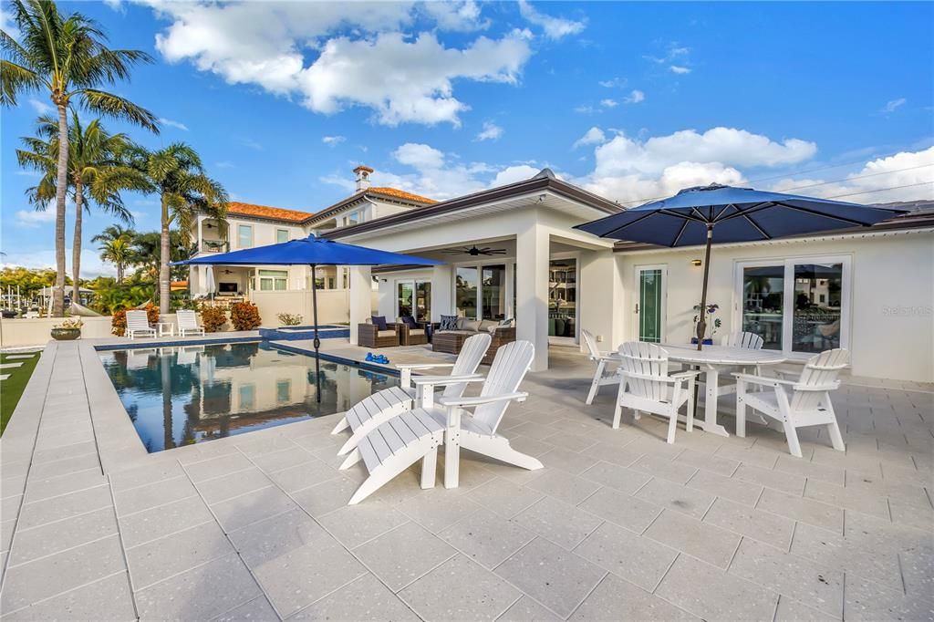Active With Contract: $2,649,000 (4 beds, 2 baths, 2528 Square Feet)