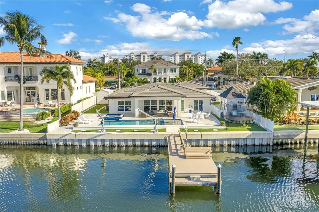 Active With Contract: $2,649,000 (4 beds, 2 baths, 2528 Square Feet)