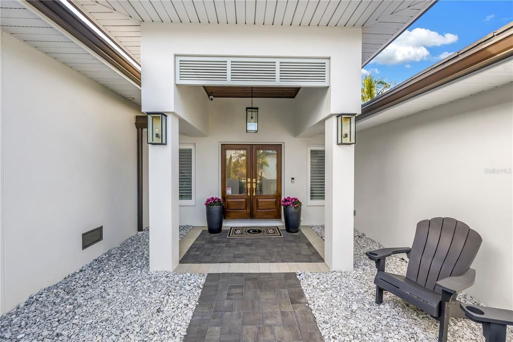 Active With Contract: $2,649,000 (4 beds, 2 baths, 2528 Square Feet)