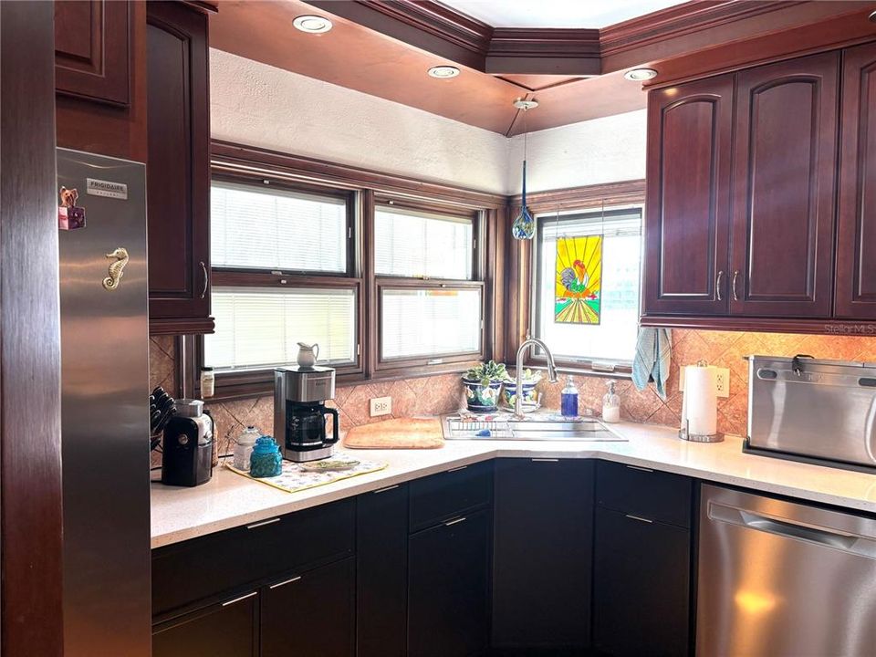 En Venta: $1,870,000 (3 camas, 2 baños, 2106 Pies cuadrados)