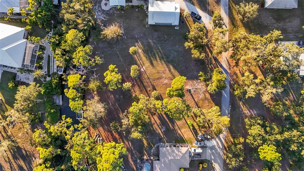 En Venta: $389,000 (0.38 acres)