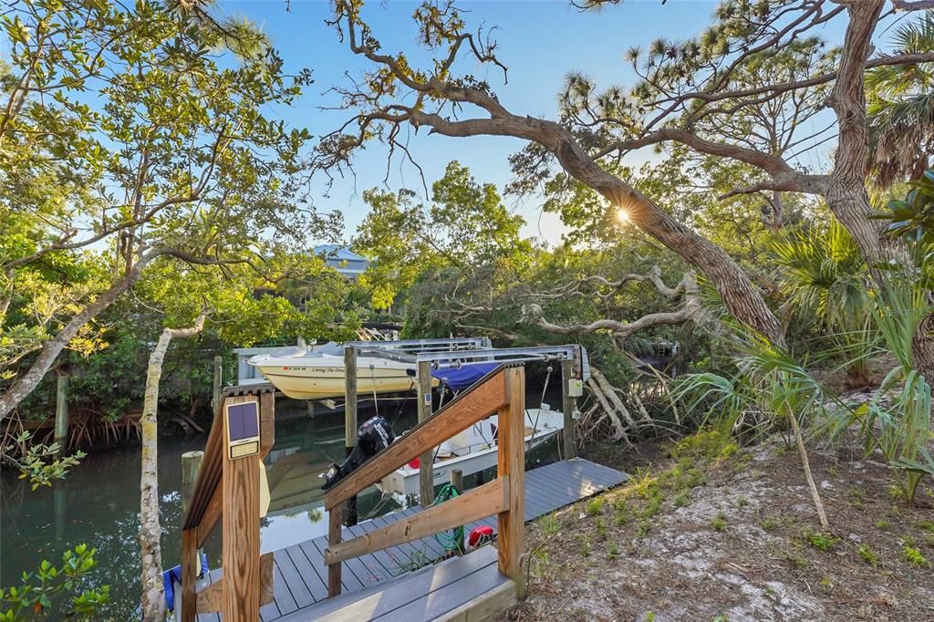 En Venta: $389,000 (0.38 acres)