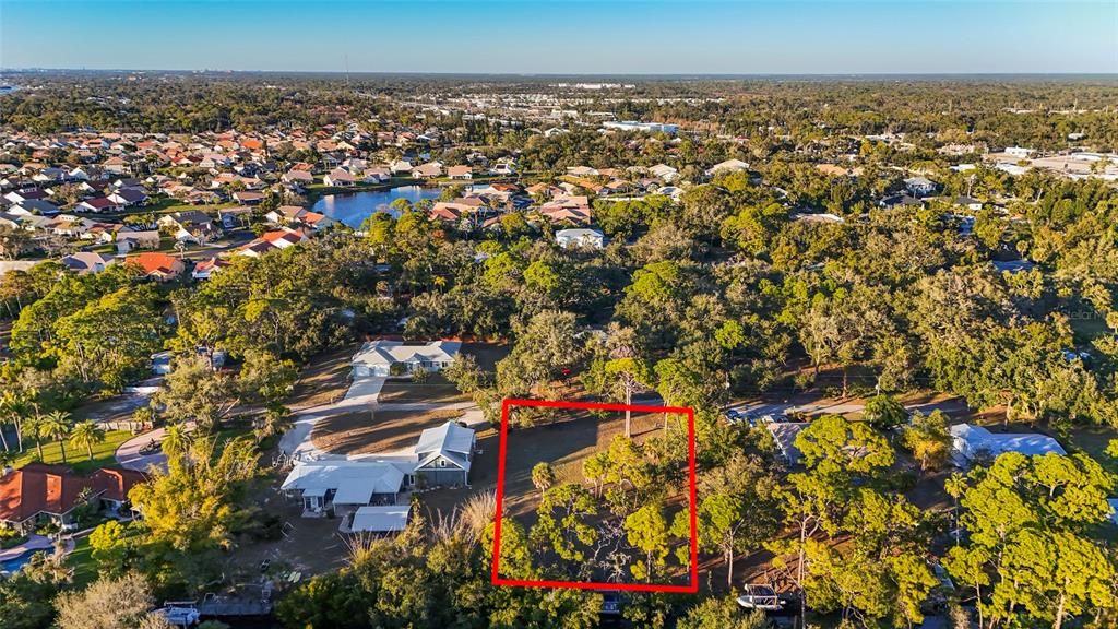 En Venta: $389,000 (0.38 acres)