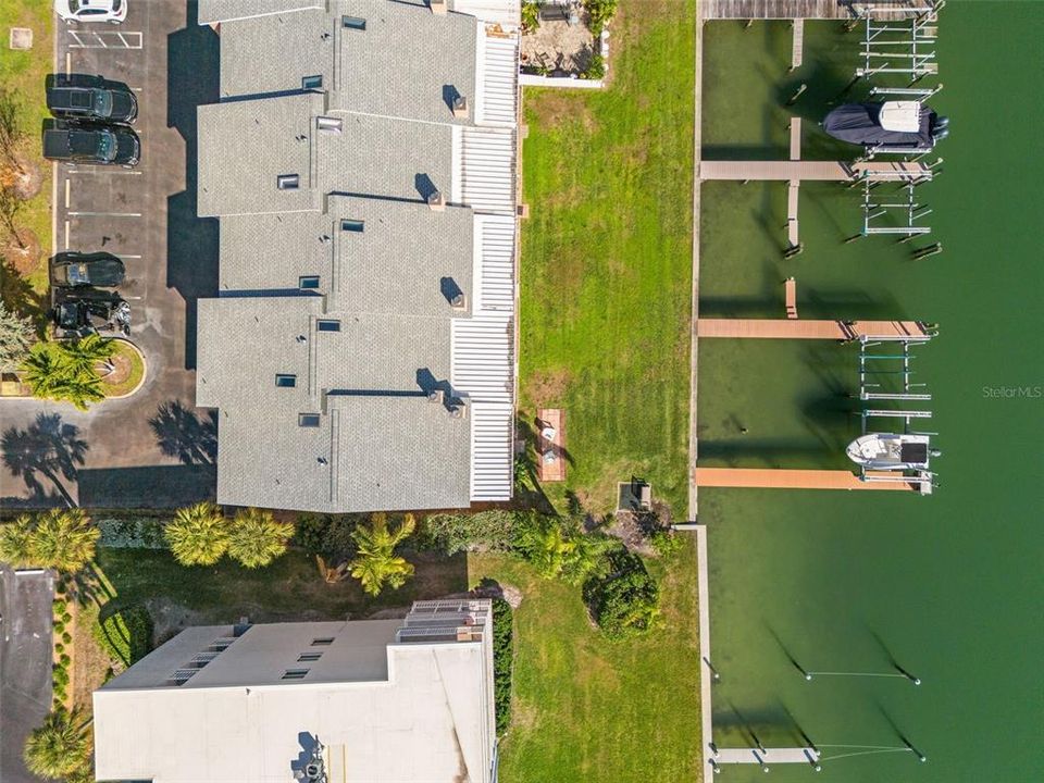На продажу: $814,999 (2 спален, 2 ванн, 1650 Квадратных фут)