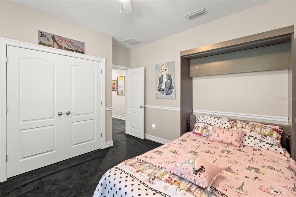 Active With Contract: $735,000 (5 beds, 4 baths, 3640 Square Feet)
