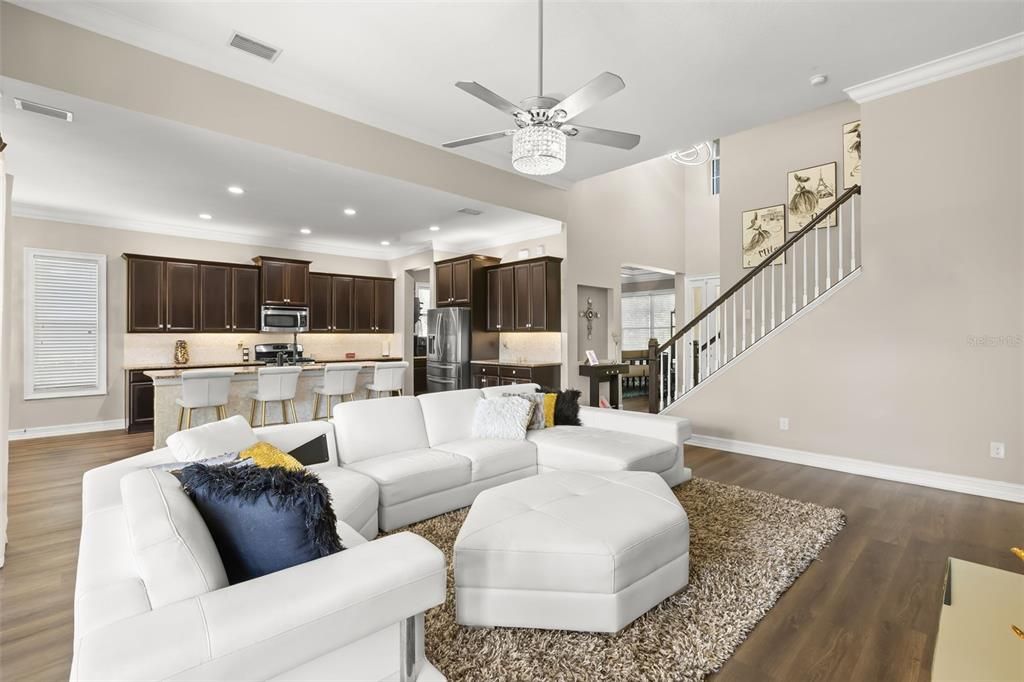 Active With Contract: $735,000 (5 beds, 4 baths, 3640 Square Feet)