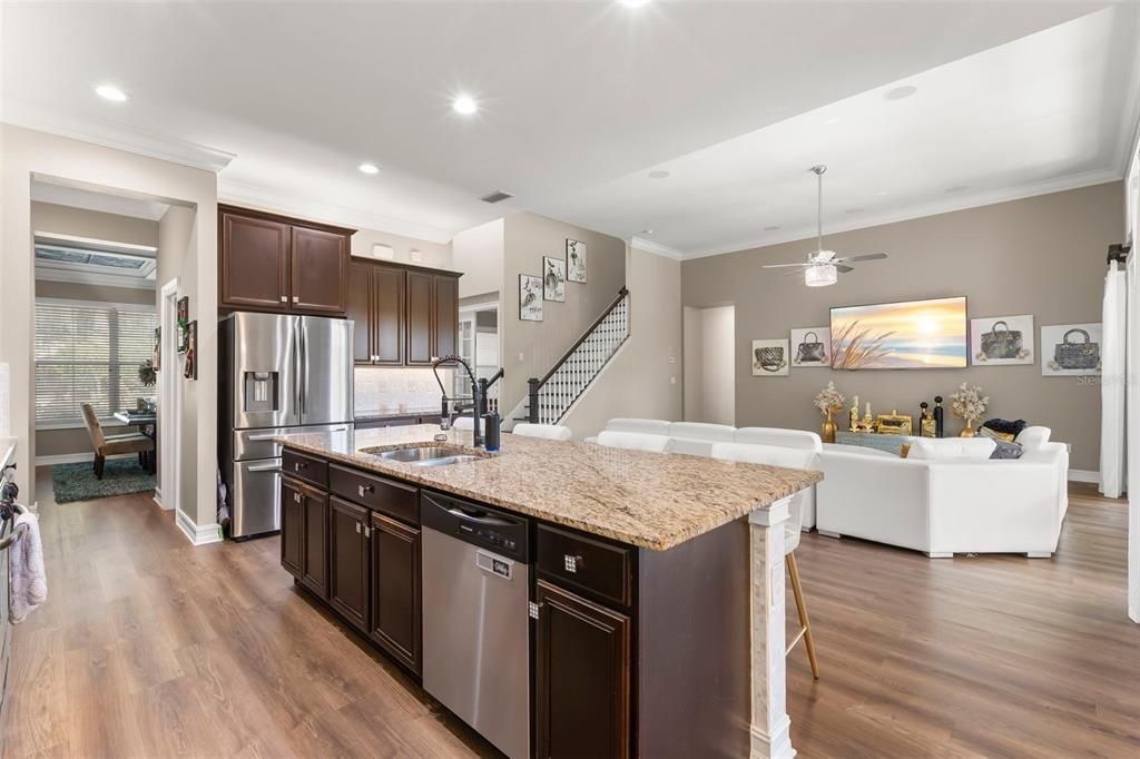 Active With Contract: $735,000 (5 beds, 4 baths, 3640 Square Feet)