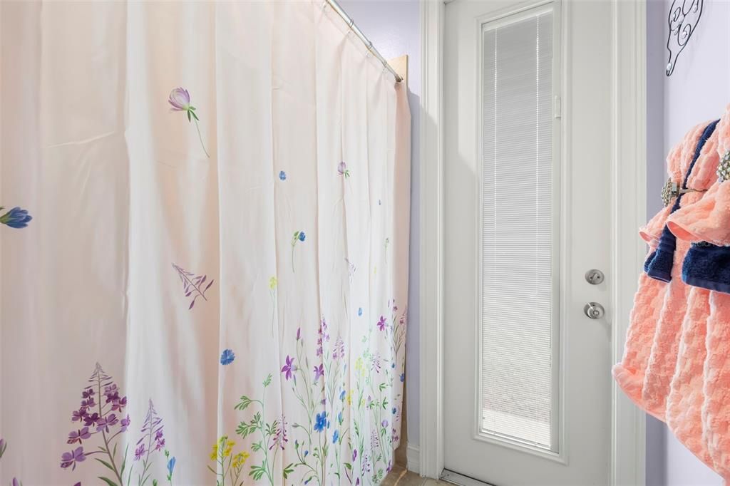 Active With Contract: $735,000 (5 beds, 4 baths, 3640 Square Feet)