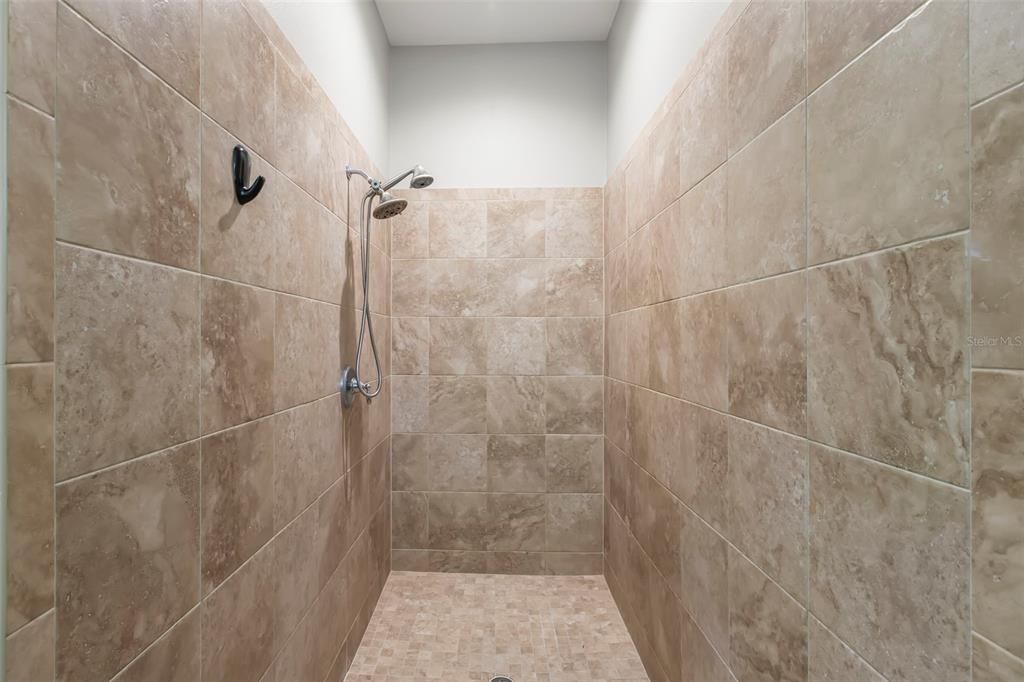 Active With Contract: $735,000 (5 beds, 4 baths, 3640 Square Feet)