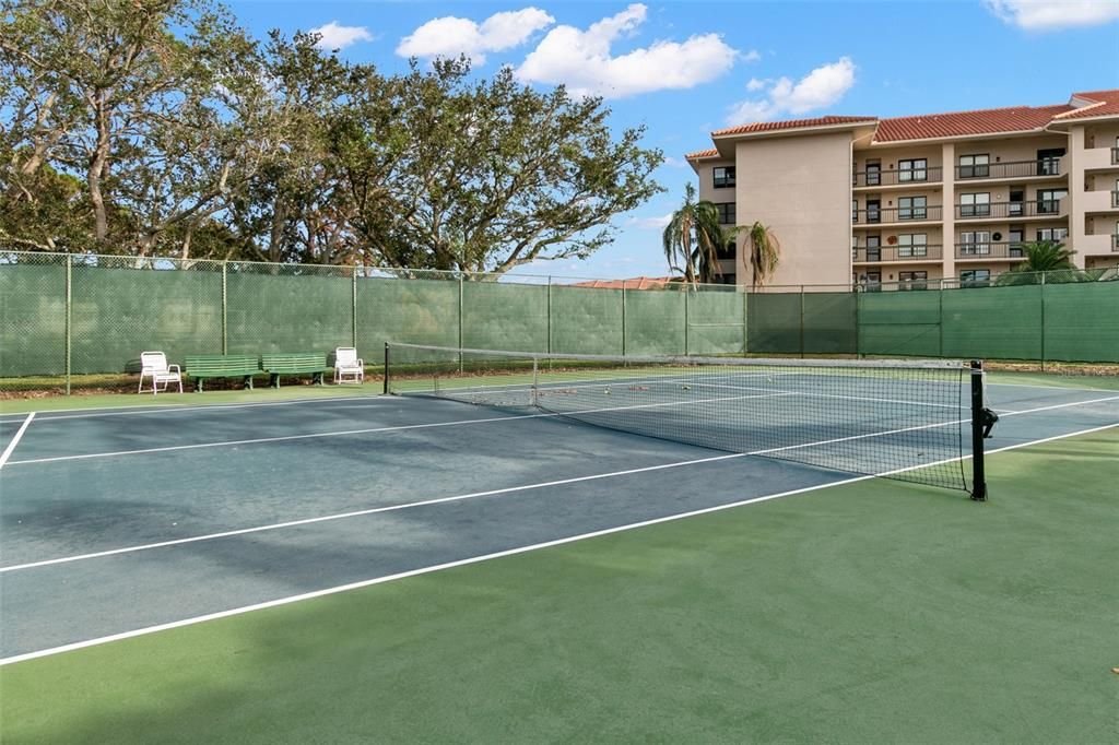 En Venta: $309,900 (2 camas, 2 baños, 1065 Pies cuadrados)