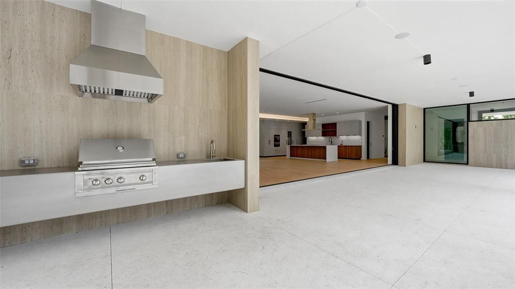 For Sale: $4,950,000 (5 beds, 4 baths, 3913 Square Feet)