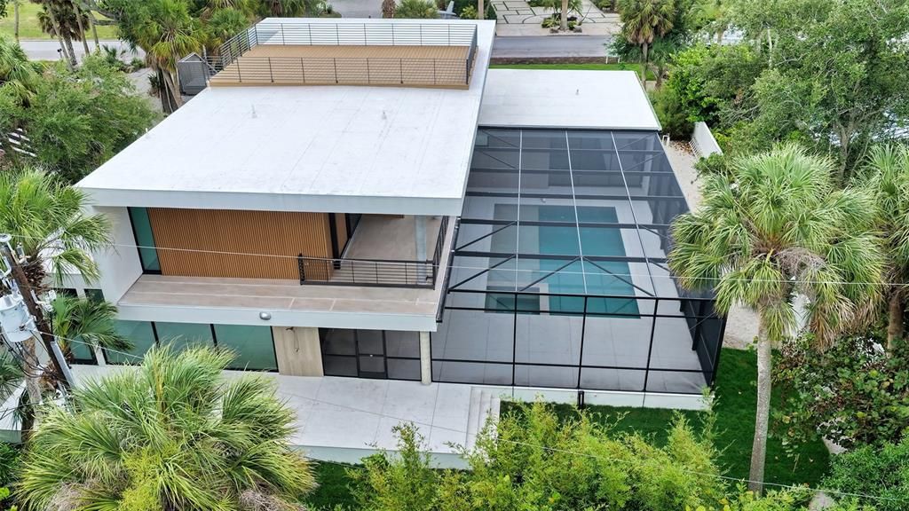 For Sale: $4,950,000 (5 beds, 4 baths, 3913 Square Feet)