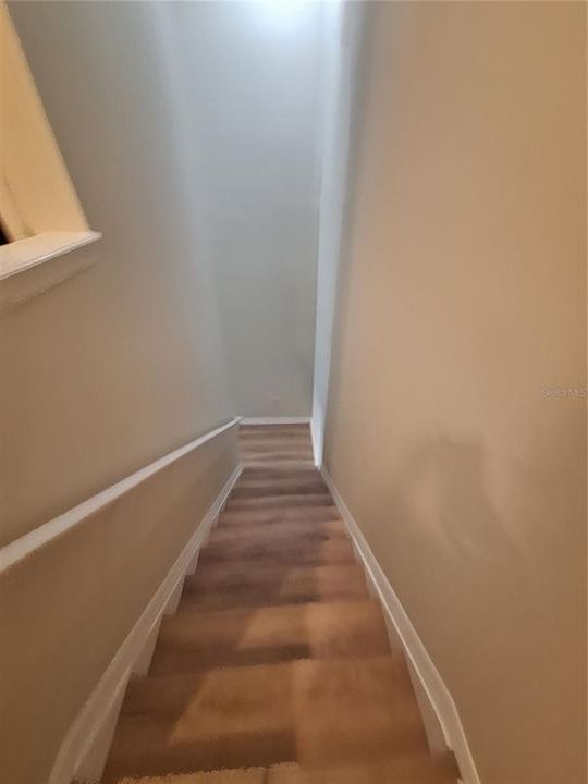 Под контрактом: $1,995 (3 спален, 2 ванн, 1417 Квадратных фут)