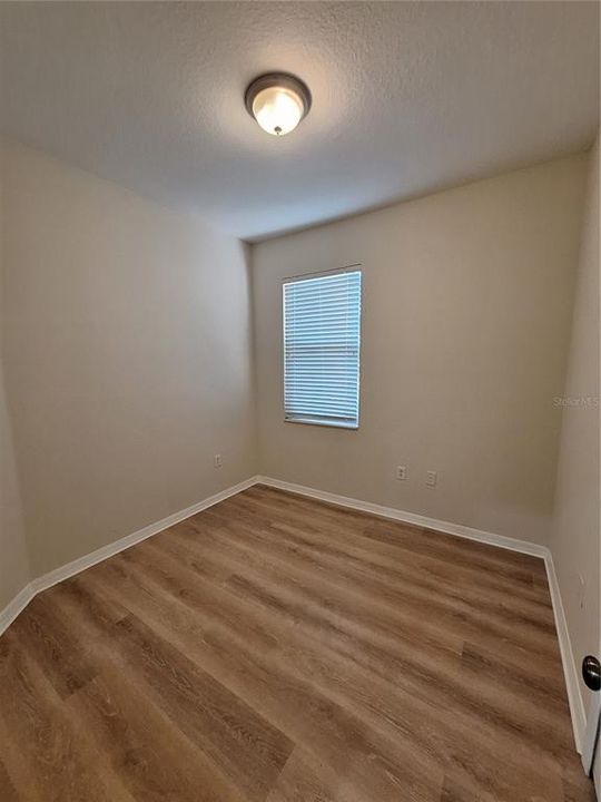 Под контрактом: $1,995 (3 спален, 2 ванн, 1417 Квадратных фут)
