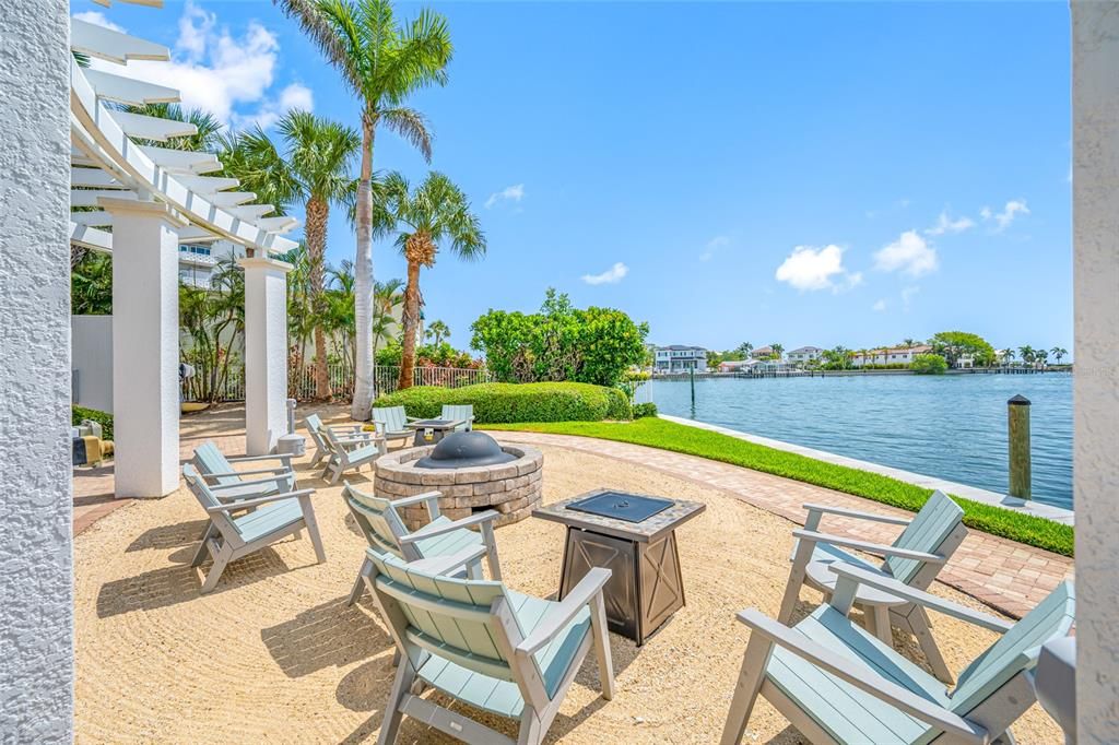 For Rent: $7,000 (2 beds, 2 baths, 1711 Square Feet)