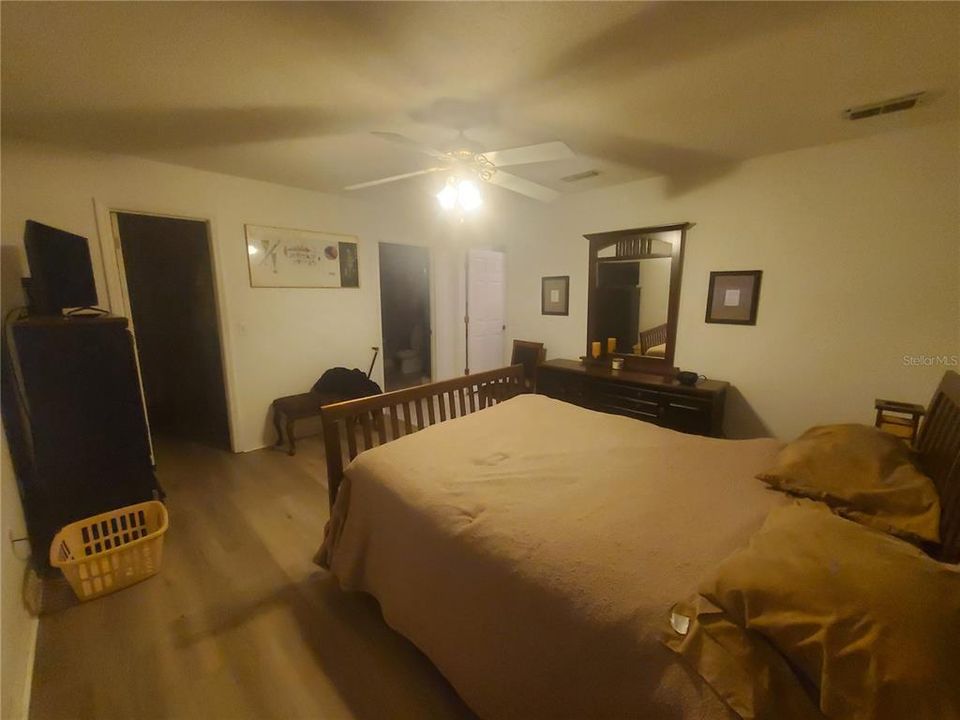 В аренду: $2,000 (3 спален, 2 ванн, 1450 Квадратных фут)
