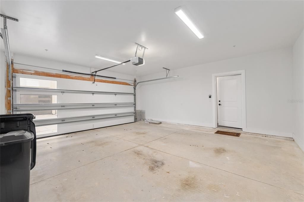 En Venta: $789,000 (3 camas, 3 baños, 2270 Pies cuadrados)