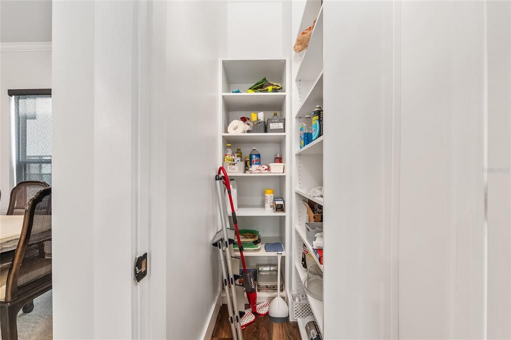 En Venta: $789,000 (3 camas, 3 baños, 2270 Pies cuadrados)