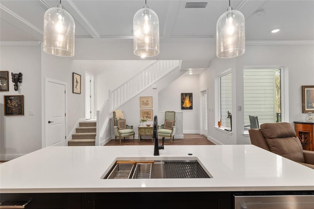 En Venta: $789,000 (3 camas, 3 baños, 2270 Pies cuadrados)