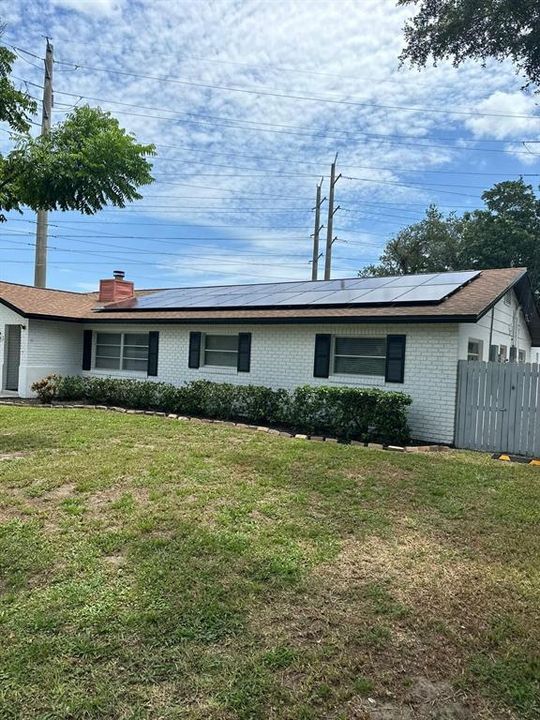 En Venta: $549,000 (6 camas, 4 baños, 2690 Pies cuadrados)