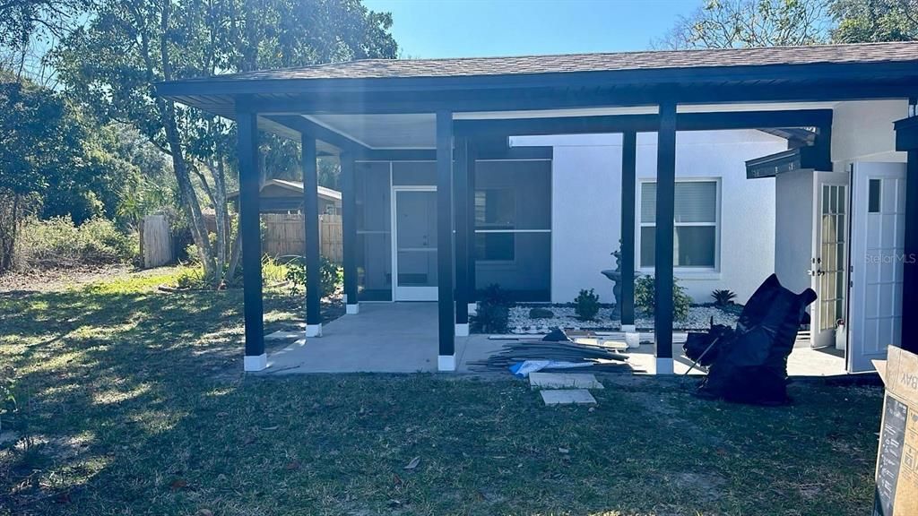 En Venta: $549,000 (6 camas, 4 baños, 2690 Pies cuadrados)