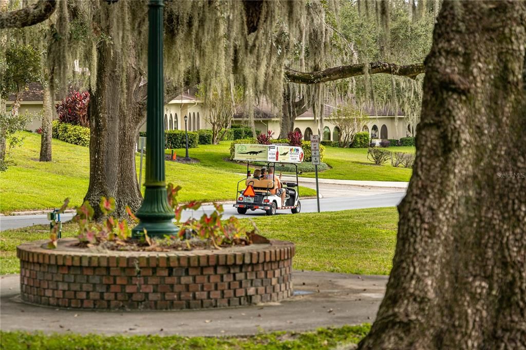 На продажу: $197,900 (2 спален, 2 ванн, 1071 Квадратных фут)