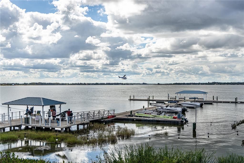 На продажу: $197,900 (2 спален, 2 ванн, 1071 Квадратных фут)