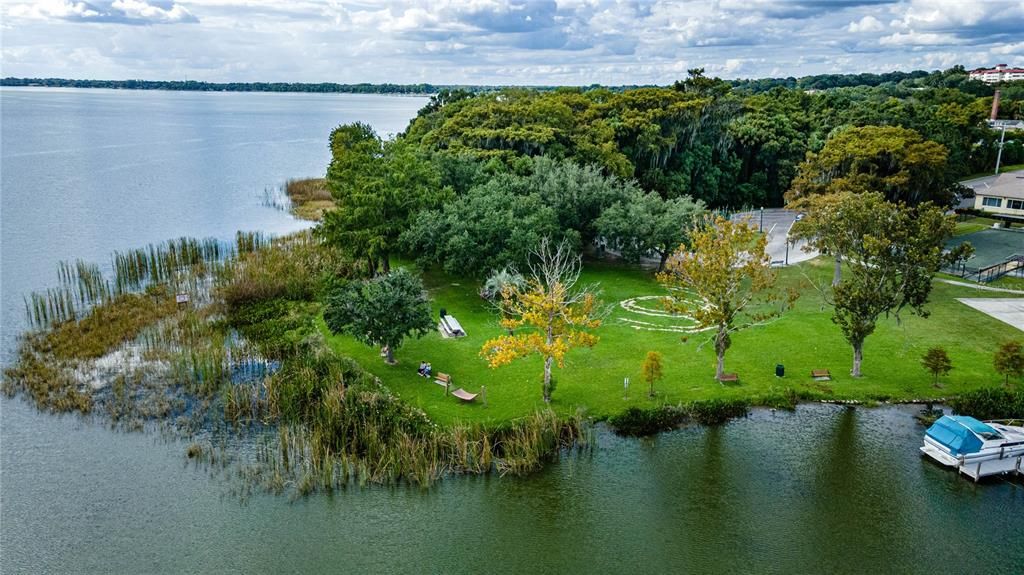 На продажу: $197,900 (2 спален, 2 ванн, 1071 Квадратных фут)