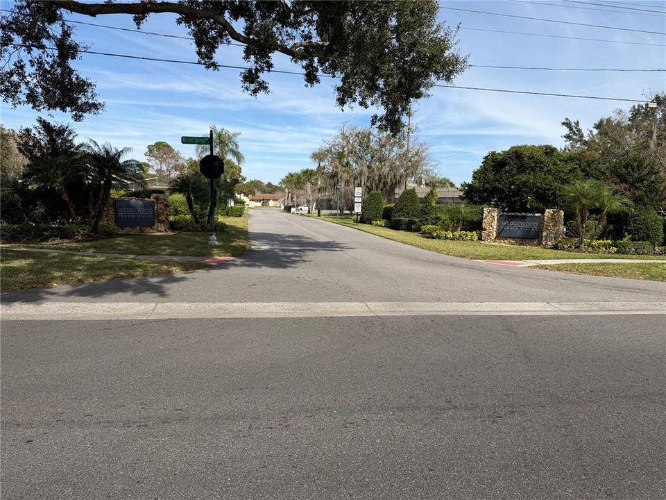 Active With Contract: $340,000 (3 beds, 2 baths, 1368 Square Feet)