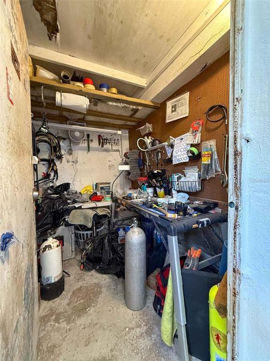 На продажу: $325,000 (2 спален, 1 ванн, 1084 Квадратных фут)
