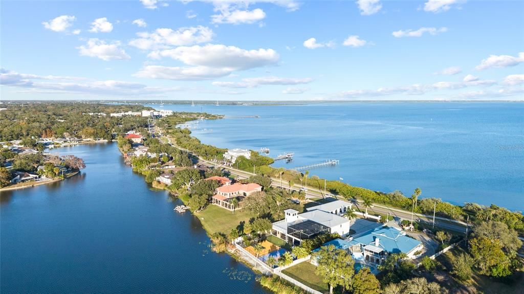 На продажу: $6,995,000 (5 спален, 4 ванн, 9997 Квадратных фут)