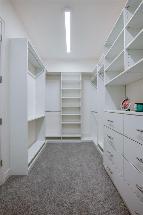 На продажу: $639,999 (4 спален, 4 ванн, 3292 Квадратных фут)