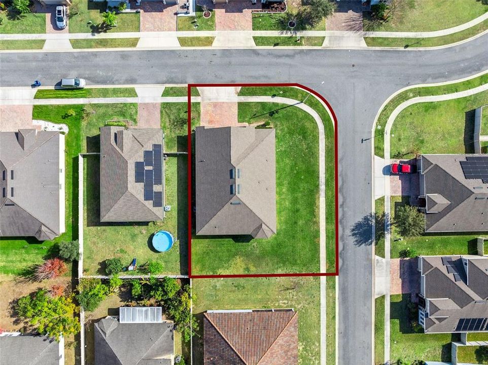 For Sale: $449,999 (4 beds, 3 baths, 2565 Square Feet)