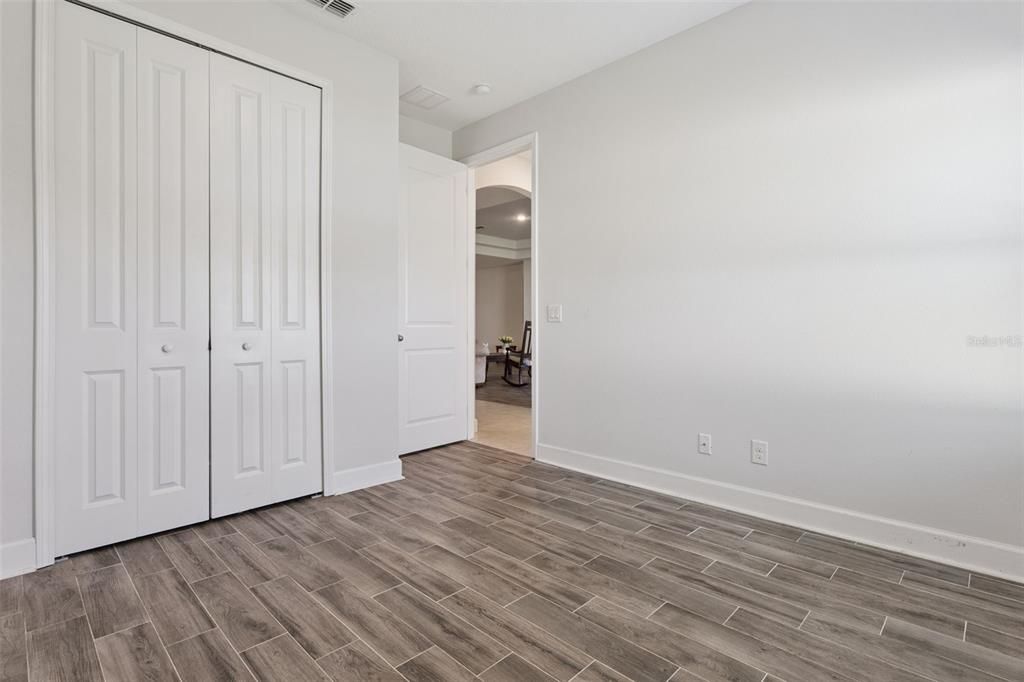For Sale: $449,999 (4 beds, 3 baths, 2565 Square Feet)